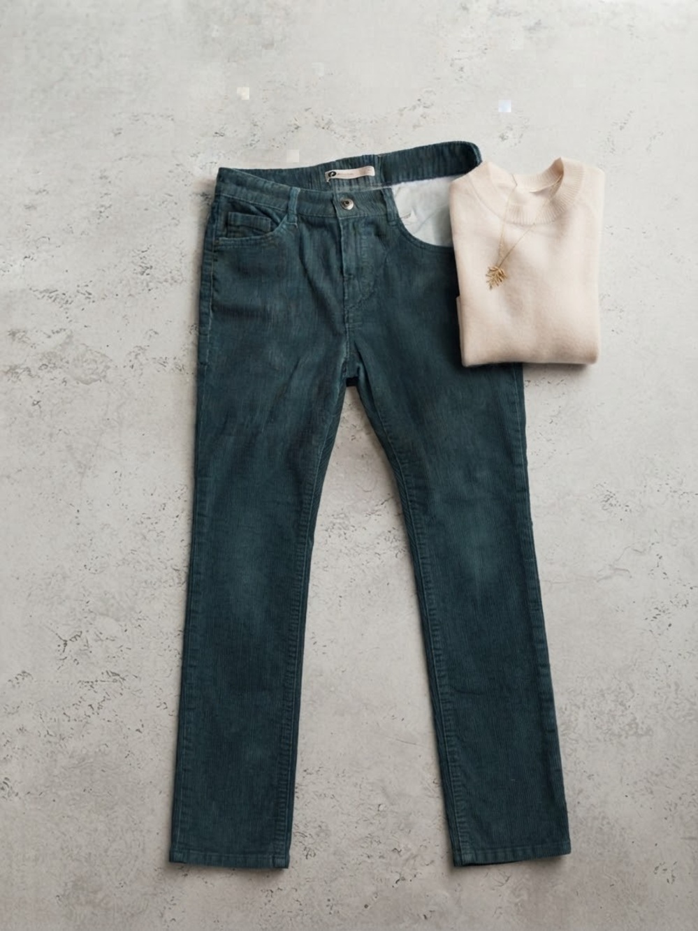 EUC SO Women's High Rise Straight Corduroy Pants Teal Size 17/33W